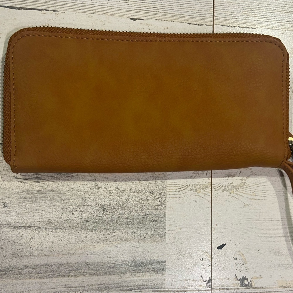 NWOT Free People Brown Cognac Vegan Leather Wallet - Picture 4 of 11